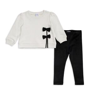 Splendid Cream and Black Bow Set